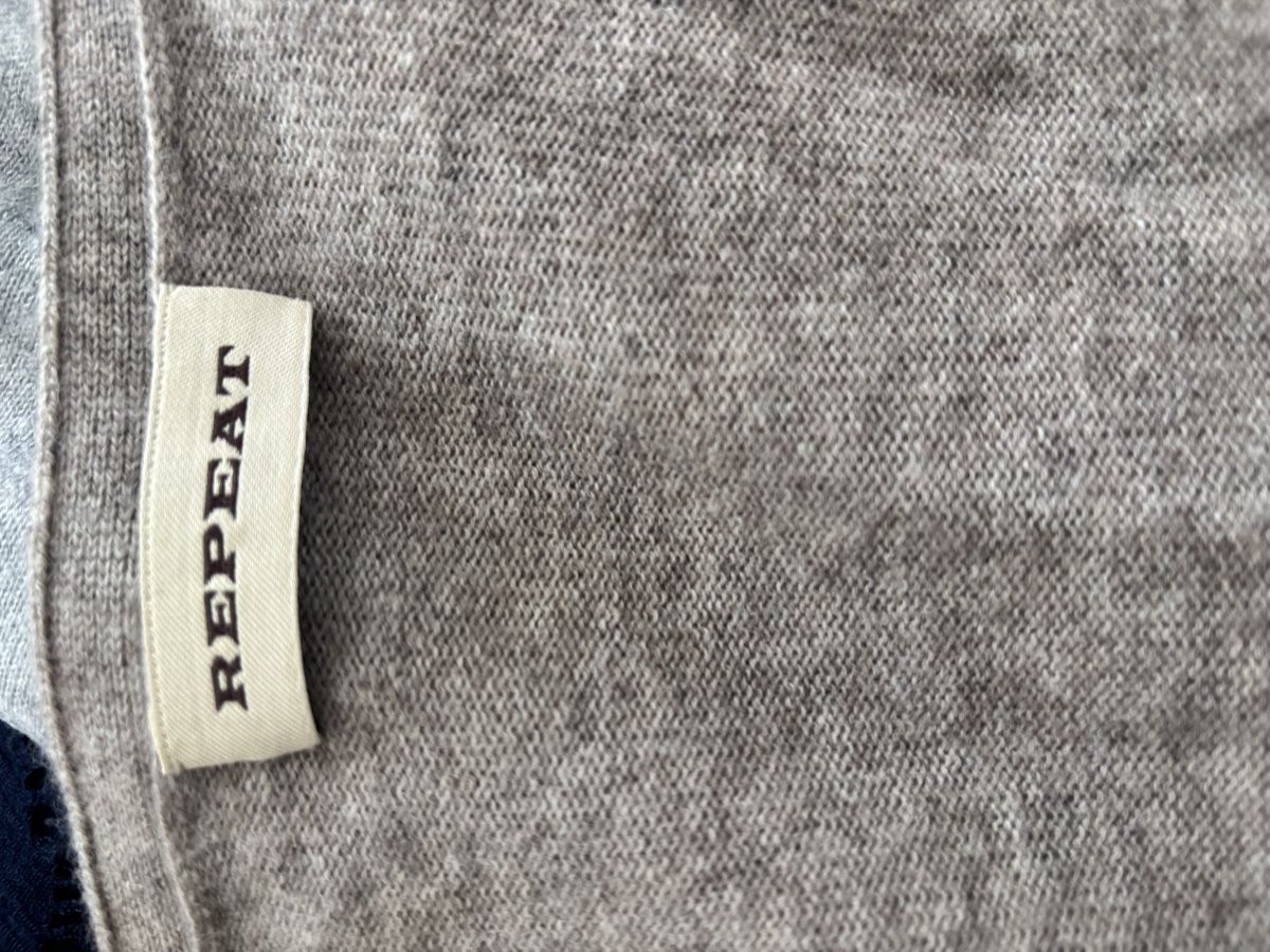 Repeat Giacche: Repeat Cardigan / Strickjacke, Cashmere – Usato da Rothenburg venduto da Momo1302 3