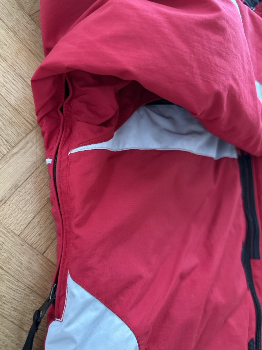 Jacken: Ski/Snowboard Jacke – Gebraucht aus Münchenstein von Mel_k7hs 2