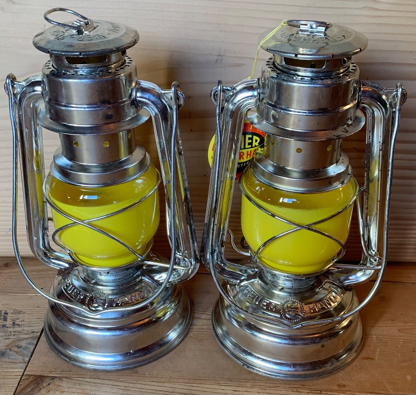 Lampade & Luci: 2 Petrollaternen Feuerhand der CH Armee – Nuovo (secondo la descrizione) da Goldingen venduto da Bergler012 3