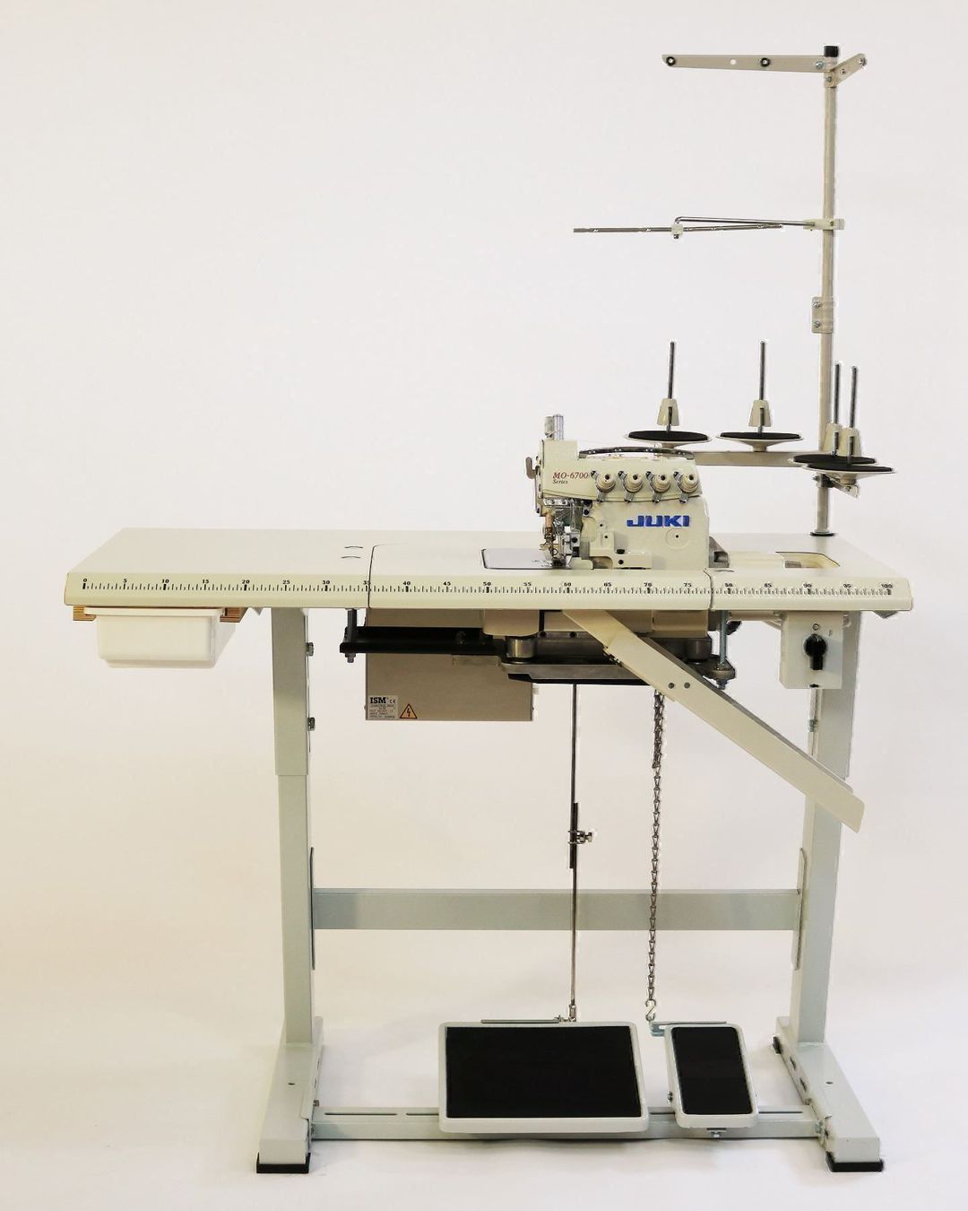 Juki Macchine da cucire: Overlock Industrienähmaschine JUKI Neu – Nuovo e nell'imballaggio originale da Rehetobel venduto da dani034 1