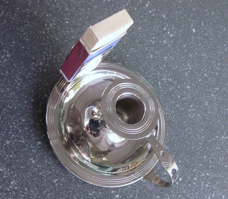 WMF Portacandele: WMF Kerzenhalter mit Streichholzhalterung Straussenmarke – Usato da Bischofszell venduto da raika 7