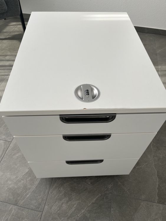 Weisser Rollcontainer mit Schloss, 3 Schubladen (Gebraucht) in Bubikon ...