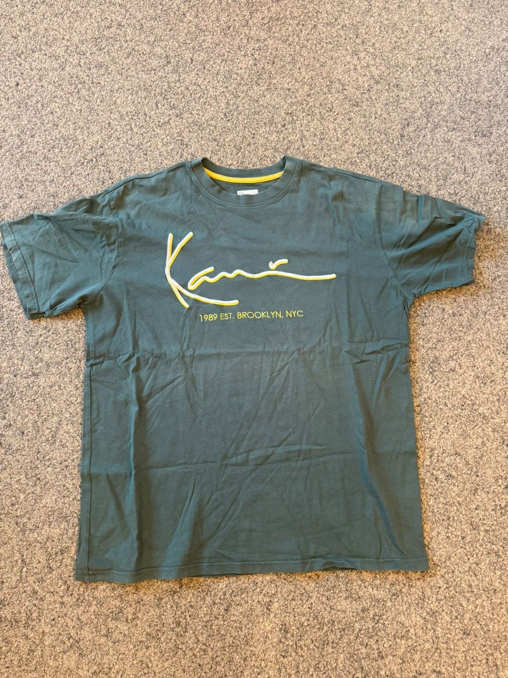 T-shirt: T-Shirt Karl Kani Grösse M – Usato da Würenlos venduto da getskill