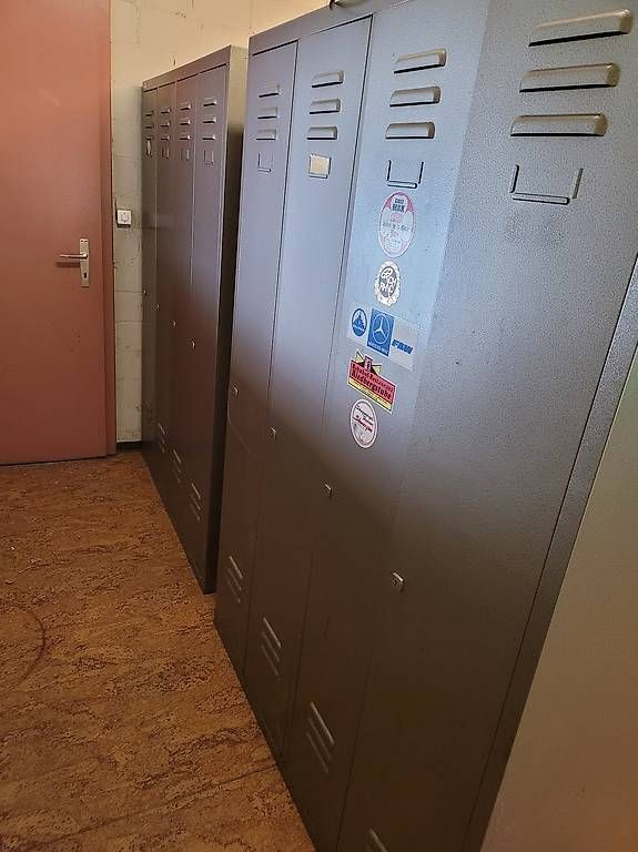 Guardaroba: zu verkaufen Spint in Berneck – Usato da Berneck venduto da Kyraschefi 3