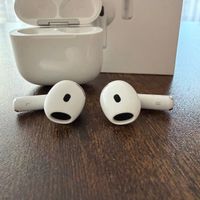 Apple AirPods 4 (ACN) mit Ladecase