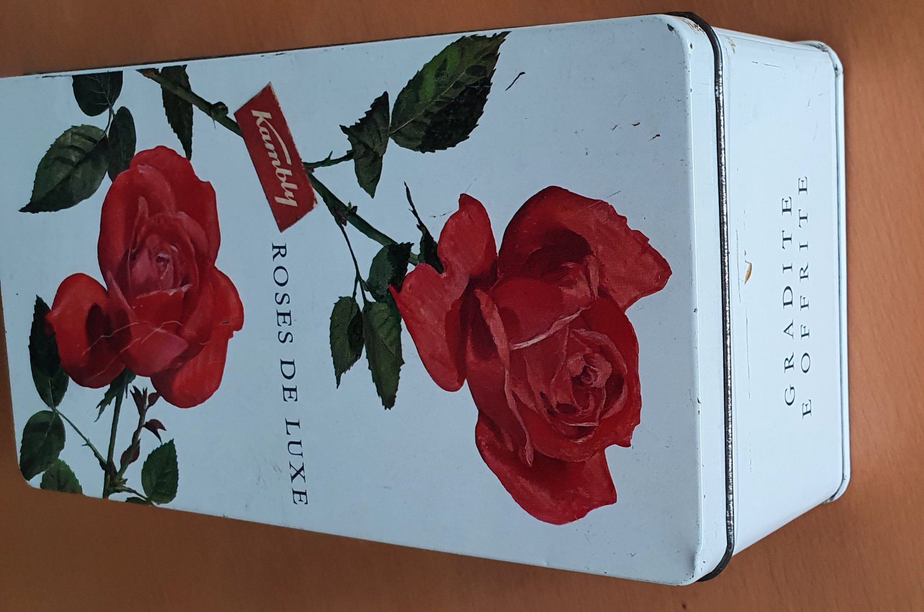 Kambly Dosen: Alte Kambly Blechdose mit Rosen-Motiv – Gebraucht aus Kreuzlingen von Rschweiz1 4