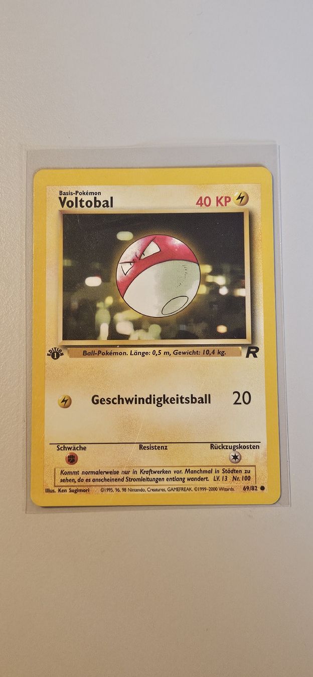 Pokémon Carte collezionabili: Voltobal 69/82 1st Edition DE – Usato da Belp venduto da Ginus85