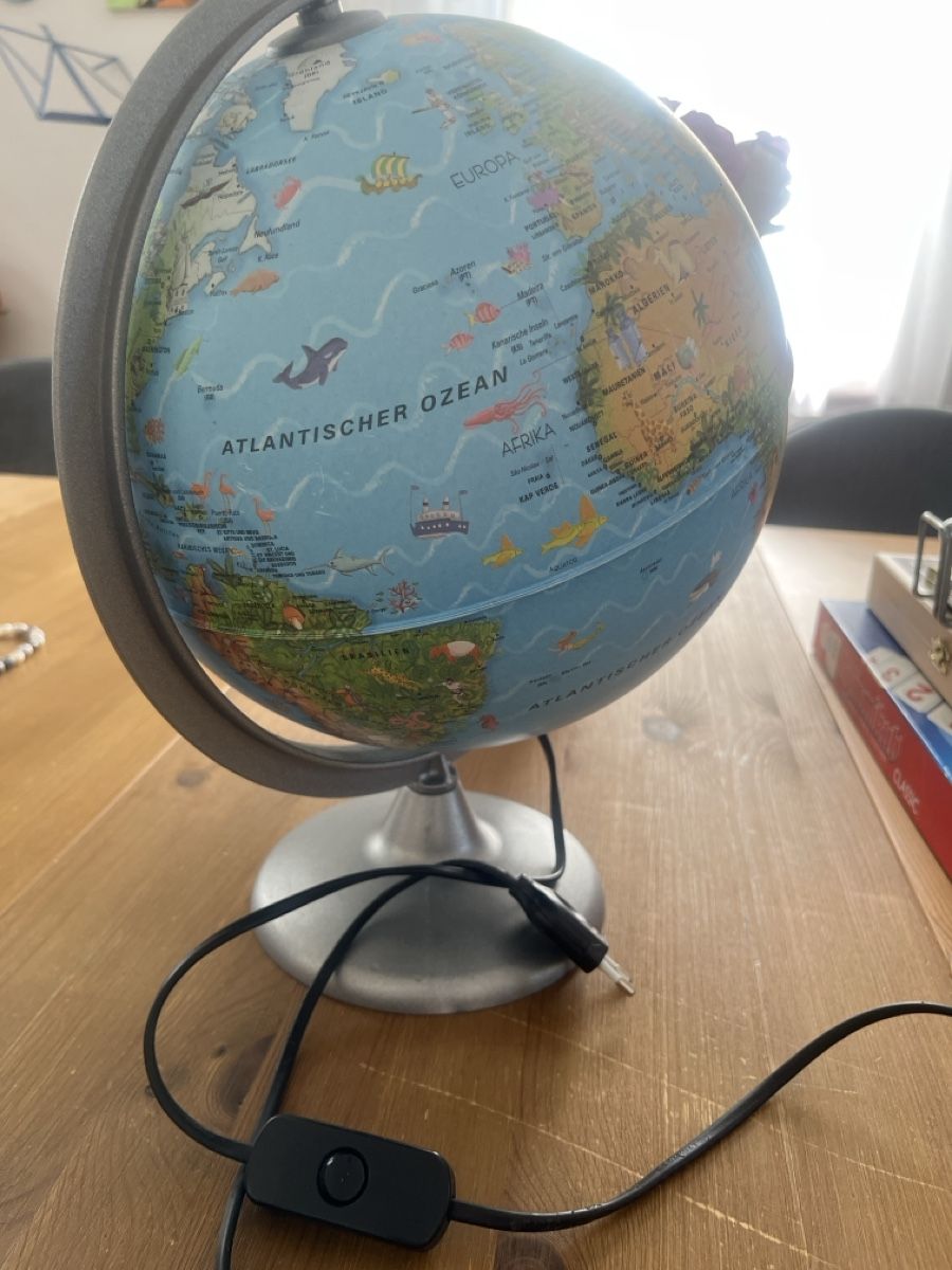 Lampade: Beleuchteter Globus mit Ständer guter Zustand – Usato da Wettingen venduto da nicole98 1