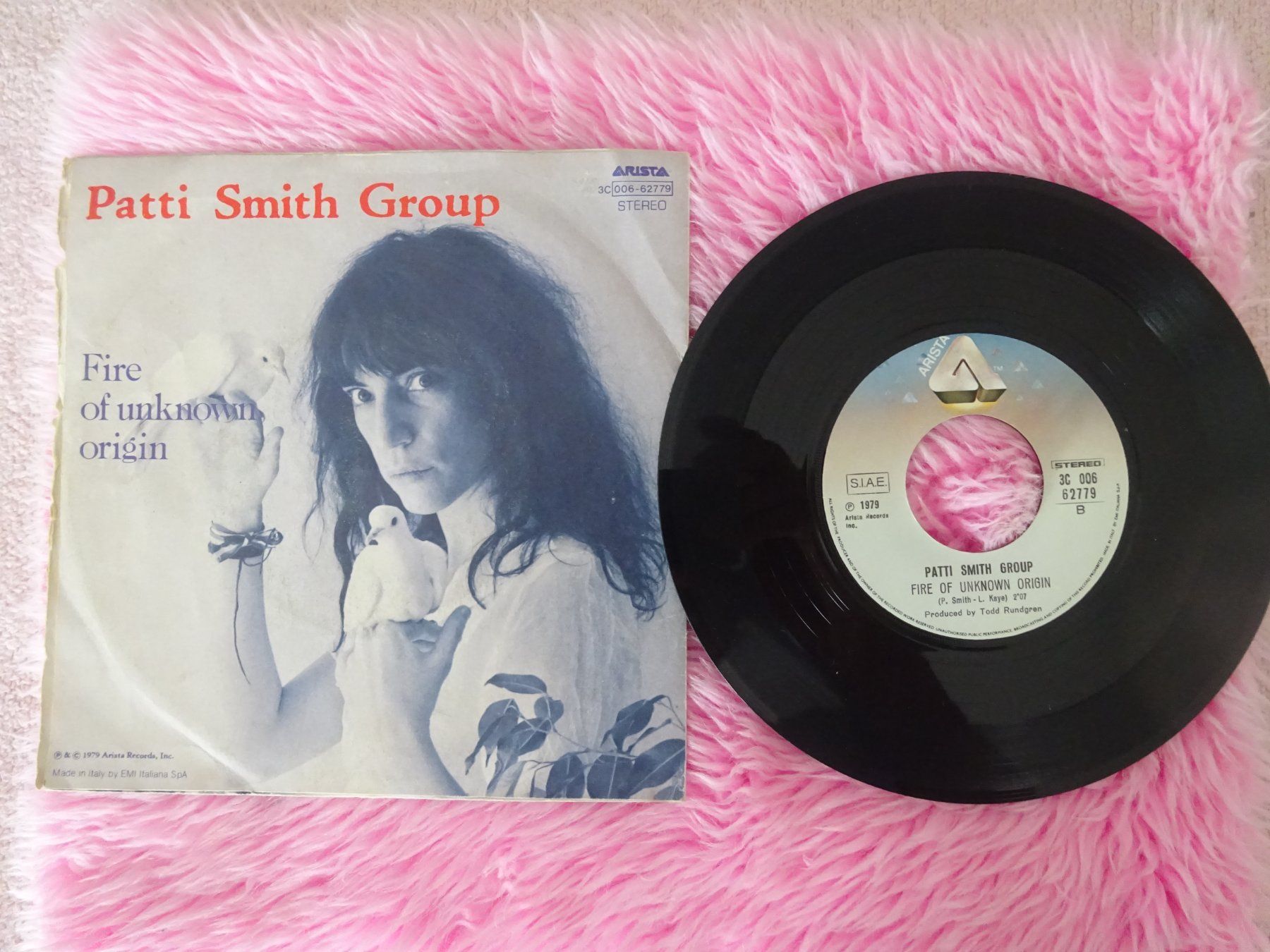 Dischi in vinile: PATTI SMITH GROUP ** FREDERICK – Usato da Luzern venduto da xrayspex99 1