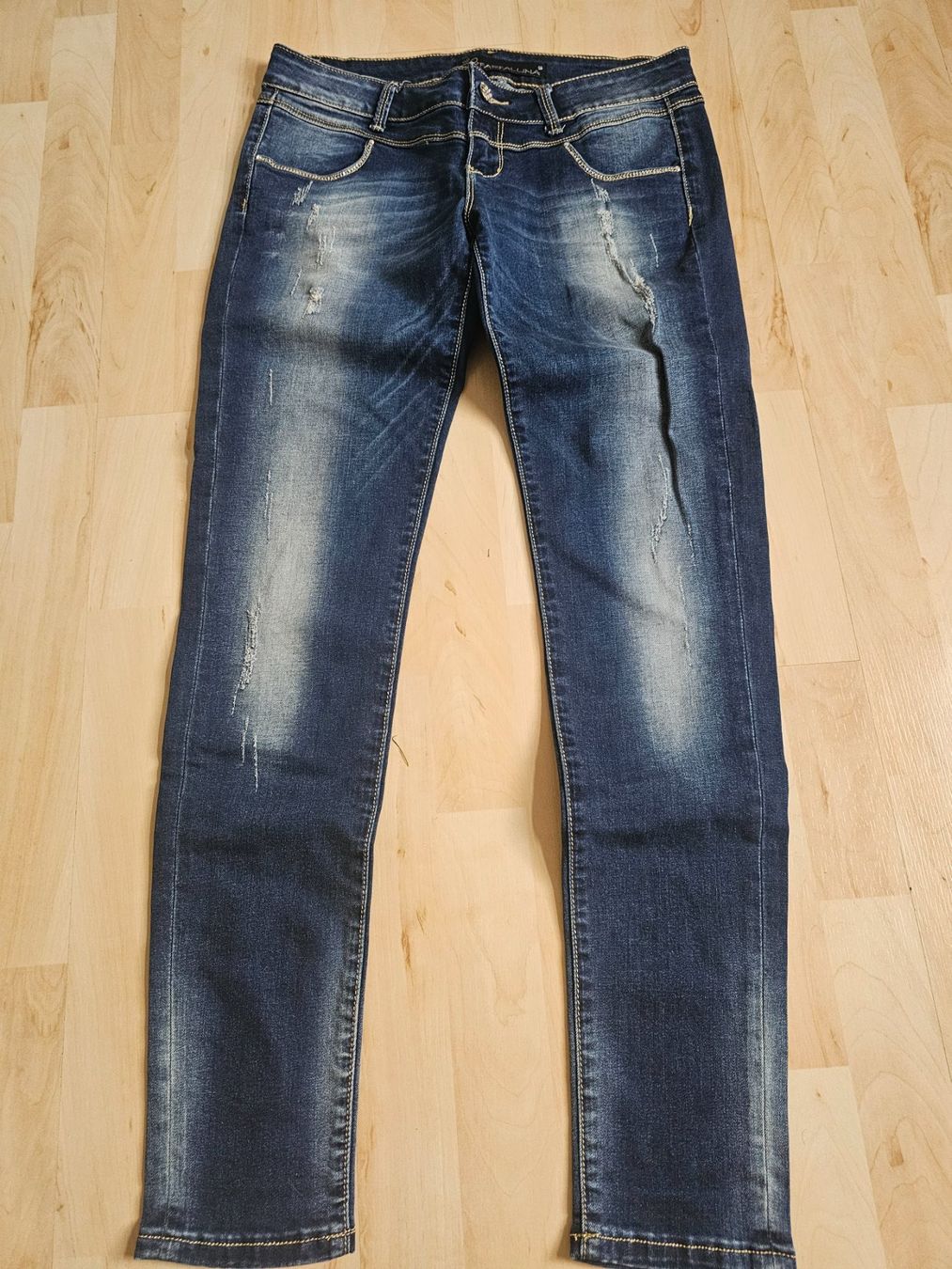 Jeans: Jeans Hose – Usato da Balterswil venduto da Dikdik1992