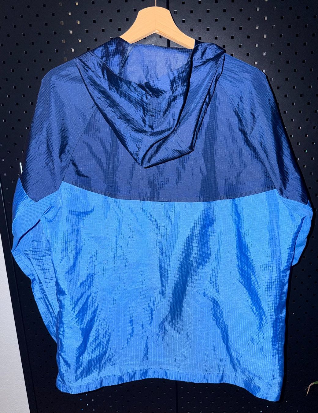 Nike Jacken: Nike Running Jacket – Gebraucht aus Bern von Kelevra881 1