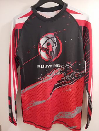 BodyKingz MMA Sportshirt Xl - Perfekt für dein Training! NEU