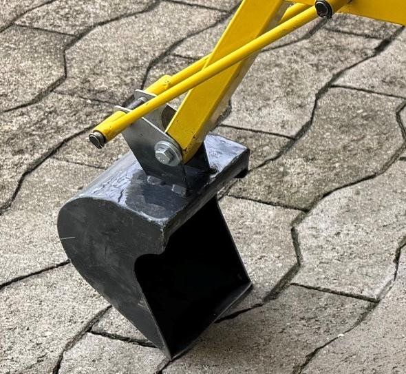 Spielzeuge: Spielbagger Menzi Muck – Gebraucht aus Wetzikon ZH von ral_w86f 2