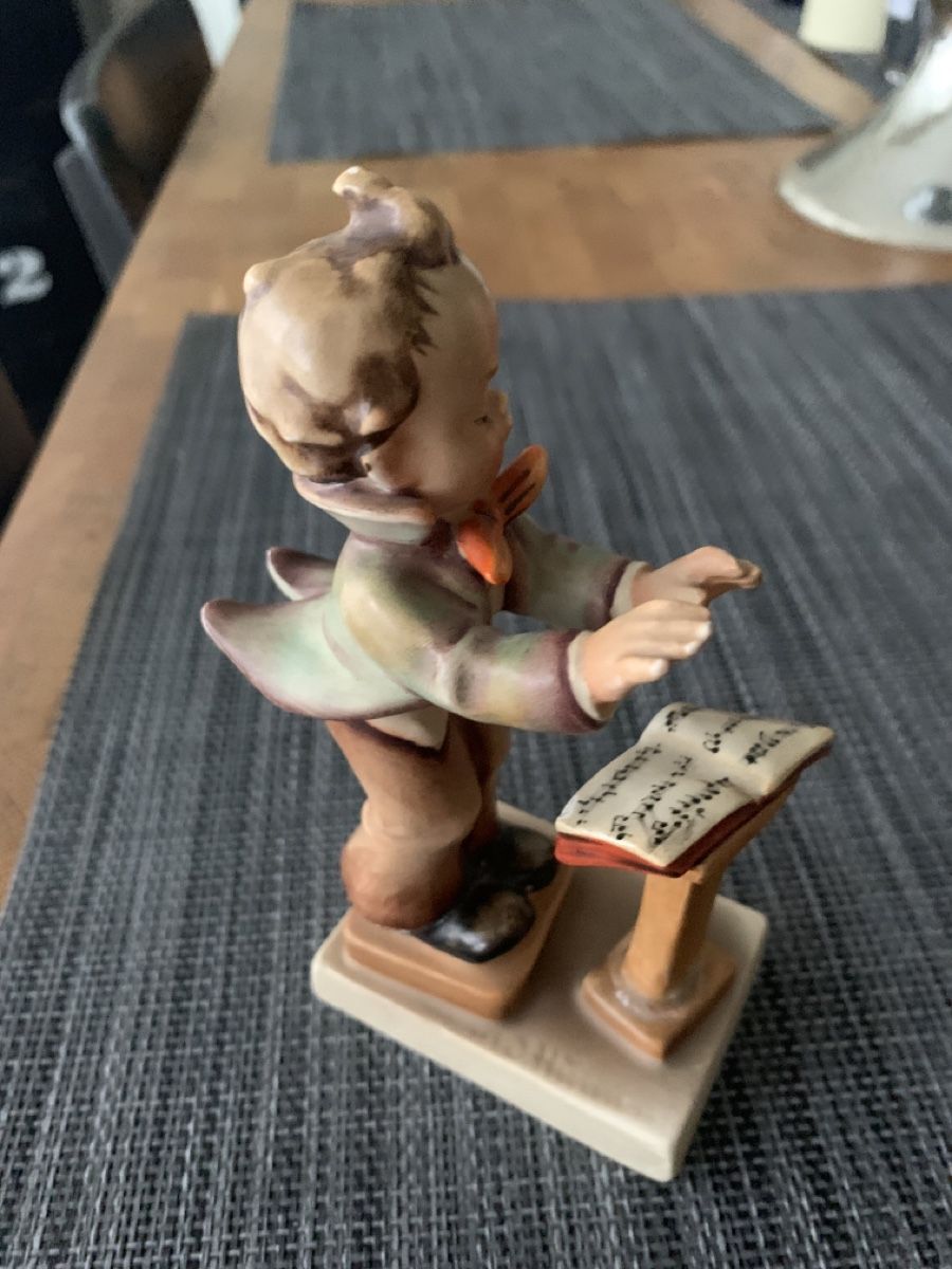 Hummel Figurines: Hummel Figur – D'occasion à Emmen par ama_8wmn 4
