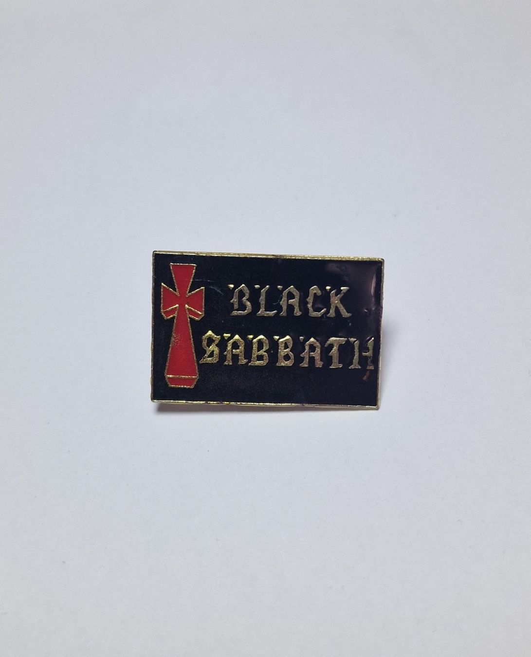 Placchette & Badge: PIN Black Sabbath Vintage – Usato da Mitlödi venduto da Raphy1996