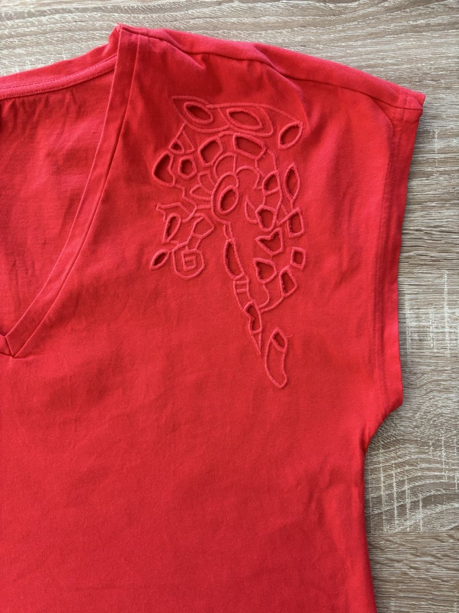 T-Shirts: Shirt rot Gr L – Gebraucht aus Ebikon von Regipe 1