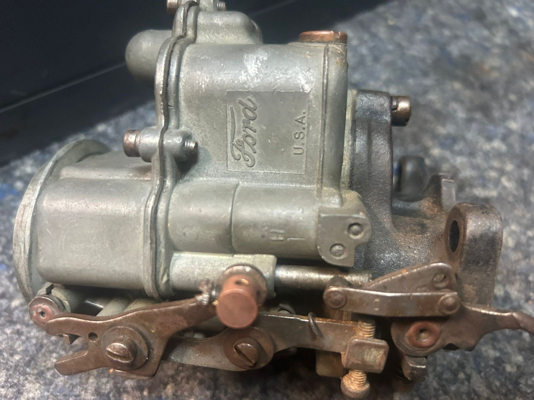 Tutti pezzi di ricambio auto: Occ. Vergaser Original Ford V8 Flathead – Usato da Niederdorf venduto da St170 6