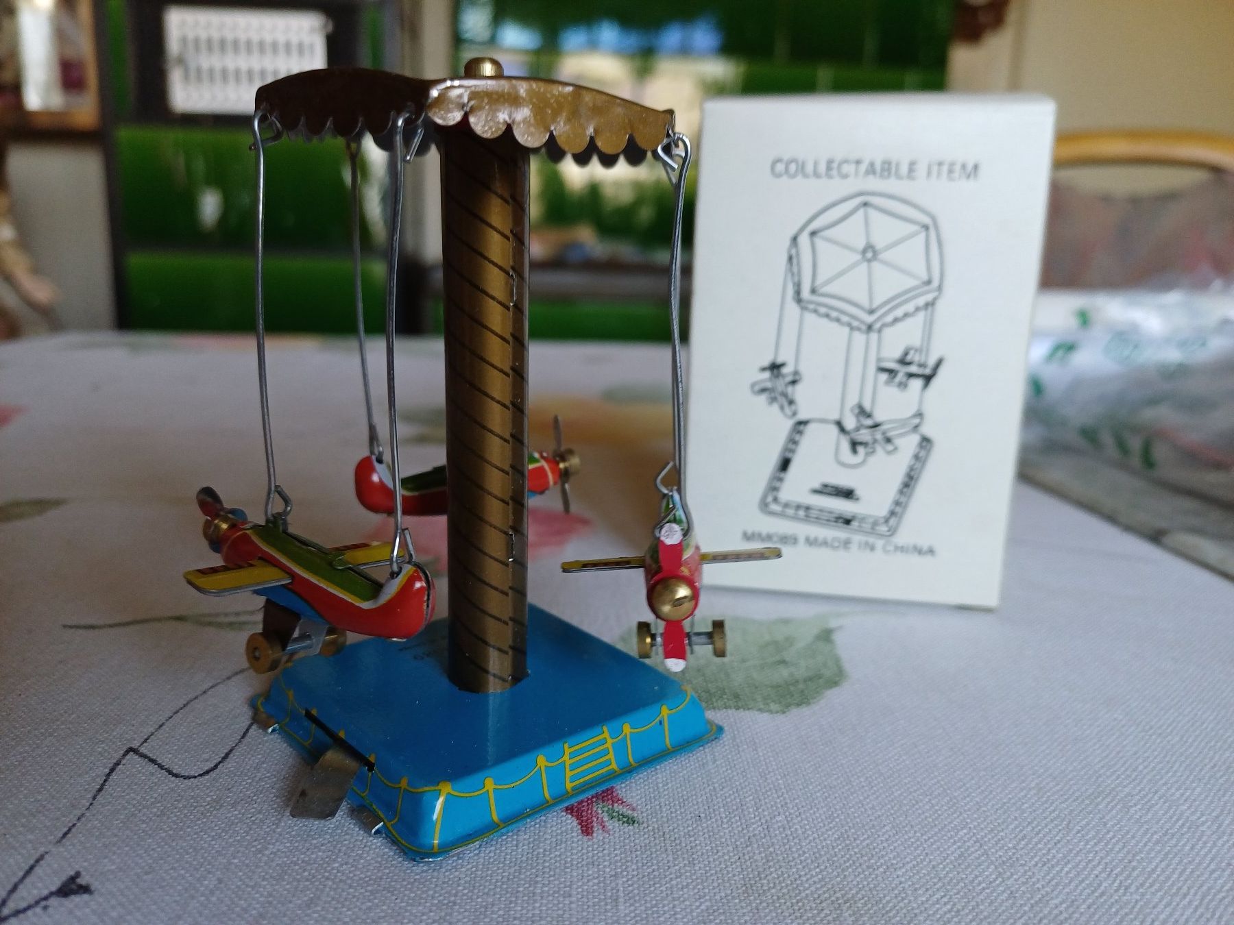 Giocattoli: Karussel mit 3 Fliegern – Nuovo e nell'imballaggio originale da Untersiggenthal venduto da sch_k8s2