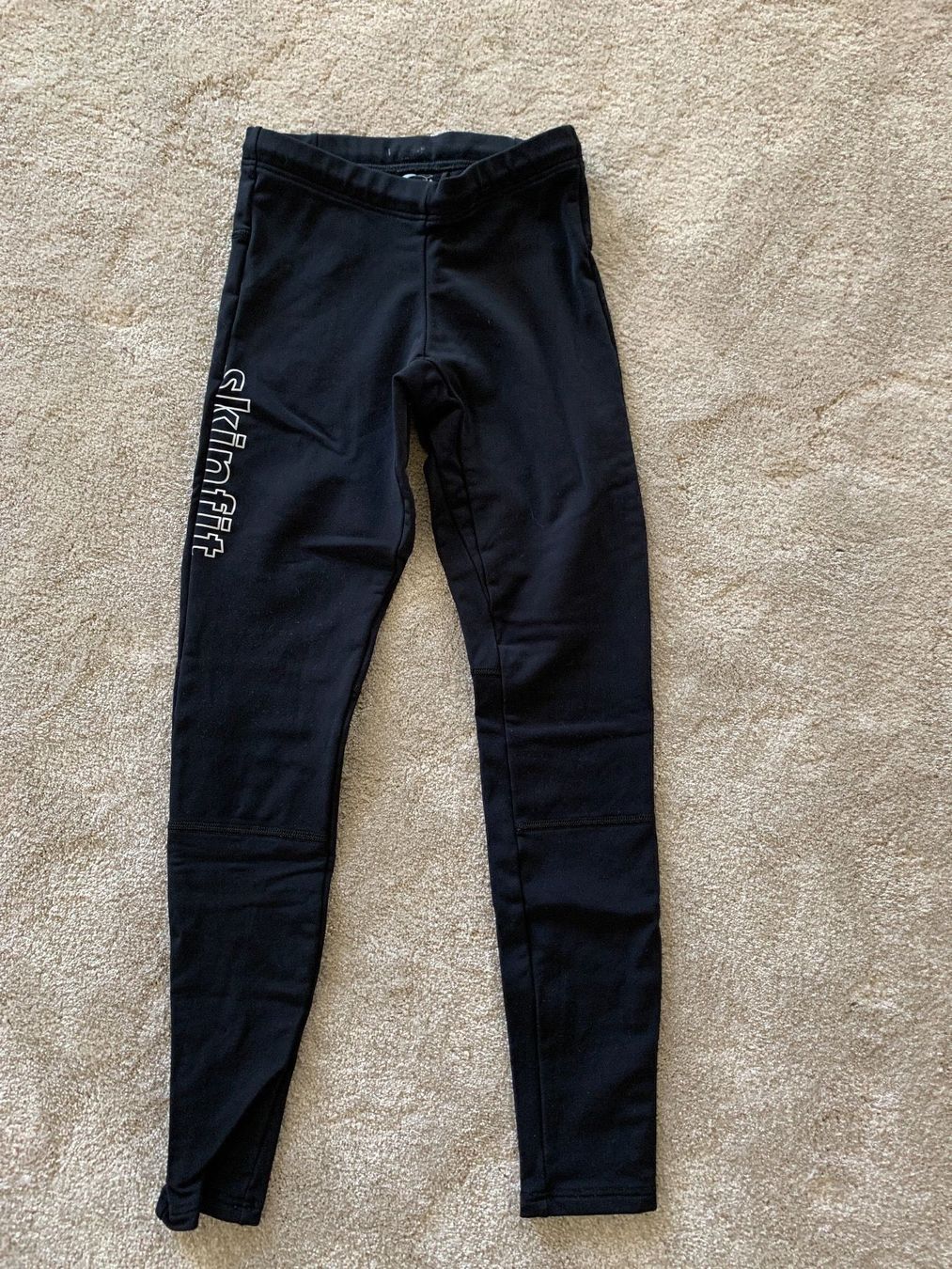 Skinfit Leggings: Skinfit Tights Gr 1XS – Usato da Oberweningen venduto da Jogi2