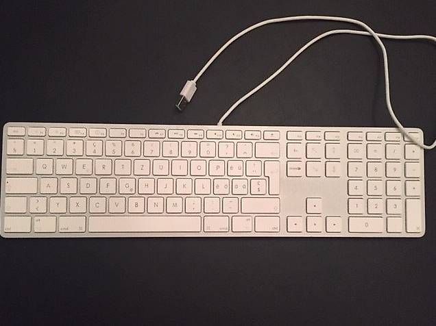 Tastiere: Tastatur weiss – Usato da Küssnacht am Rigi venduto da sunny868