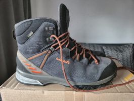 Wanderschuhe von Lowa in der Grösse 44½