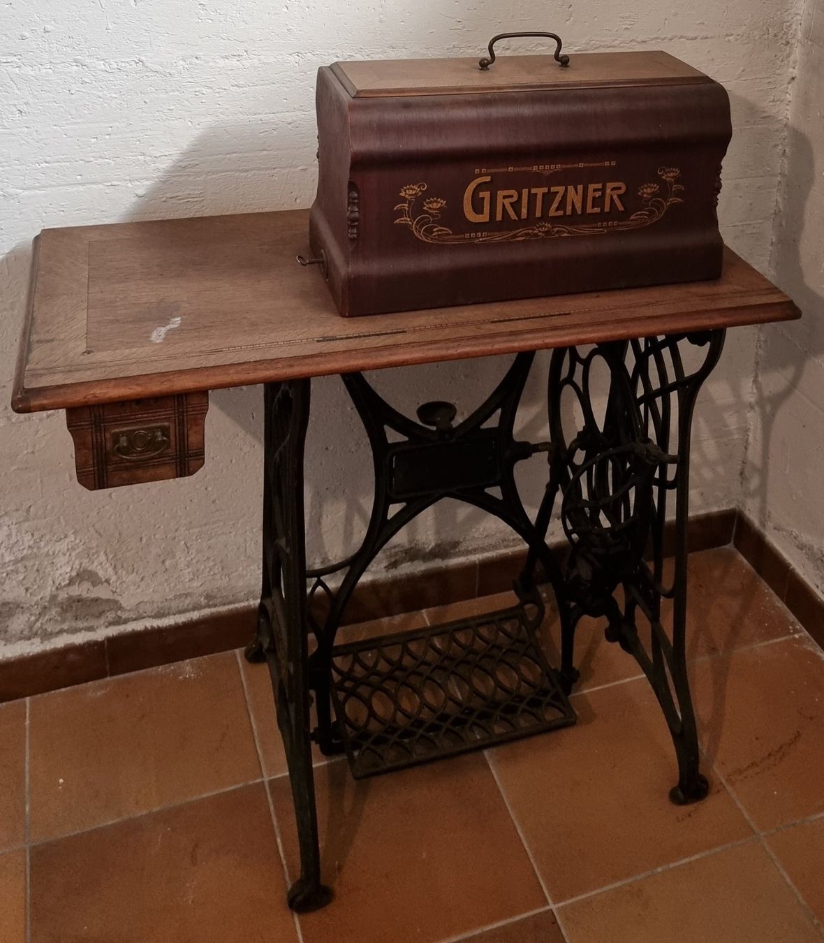 Nähmaschinen: Antike Nähmaschine "GRITZNER" – Gebraucht aus Frauenfeld von Bleeddragon 8
