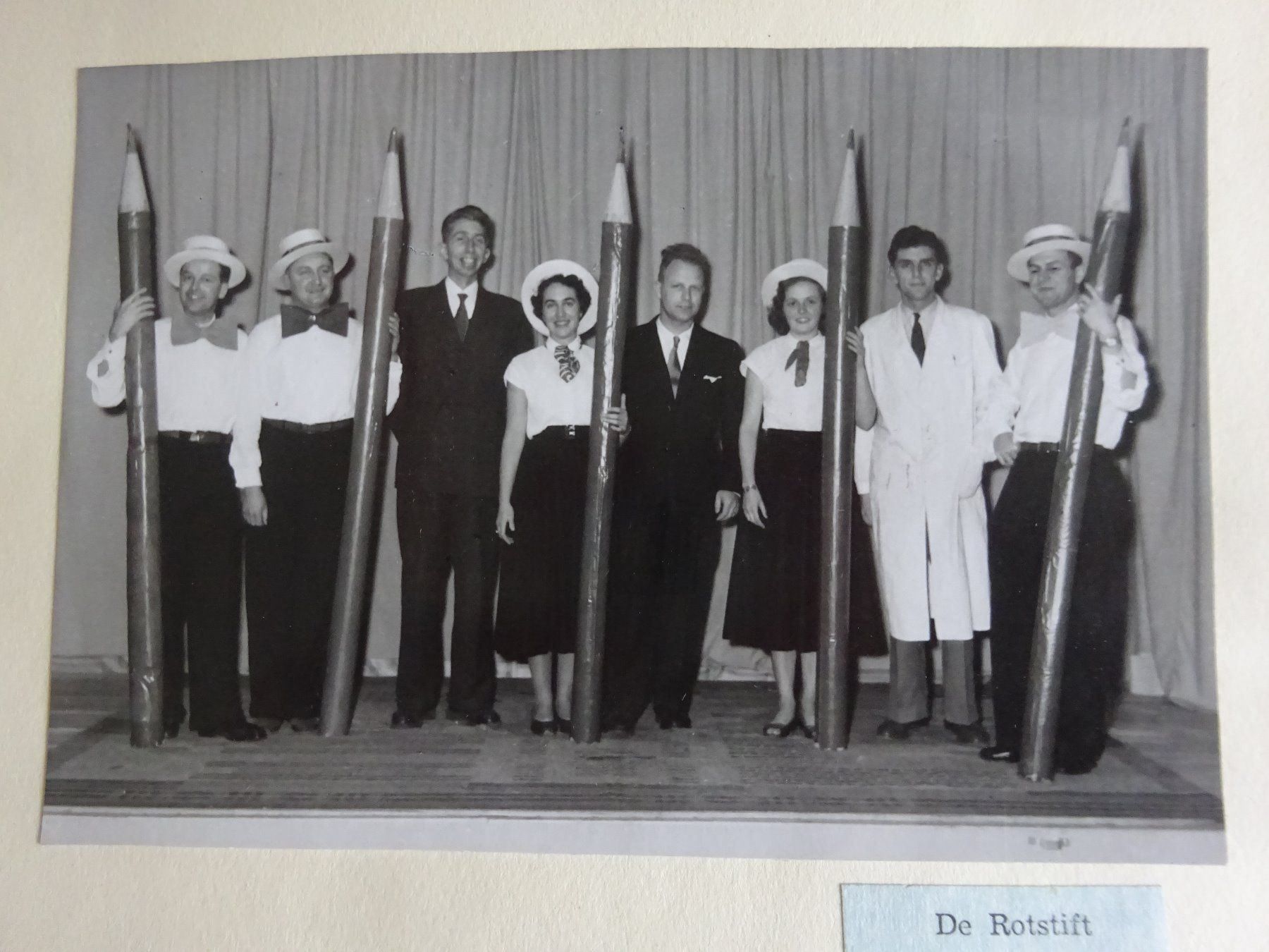Foto & Immagini: Kabaret Rotstift / Album Programm – Usato da Esslingen venduto da eintagammeer 1
