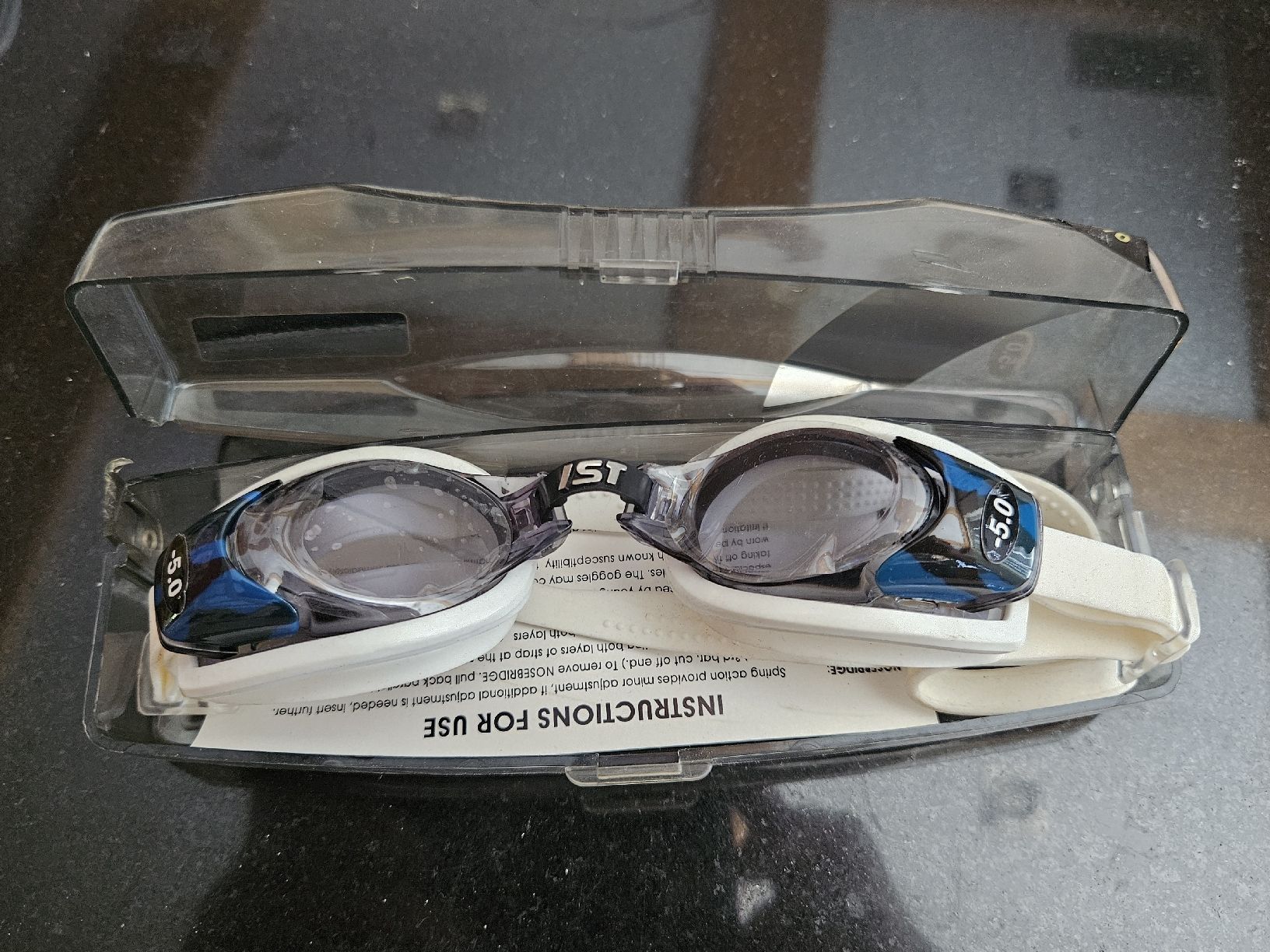 Occhiali & Lenti: Schwimmbrille IST Optical -5.0 Silikon mit Box – Nuovo (secondo la descrizione) da St.Gallenkappel venduto da RocknSkull