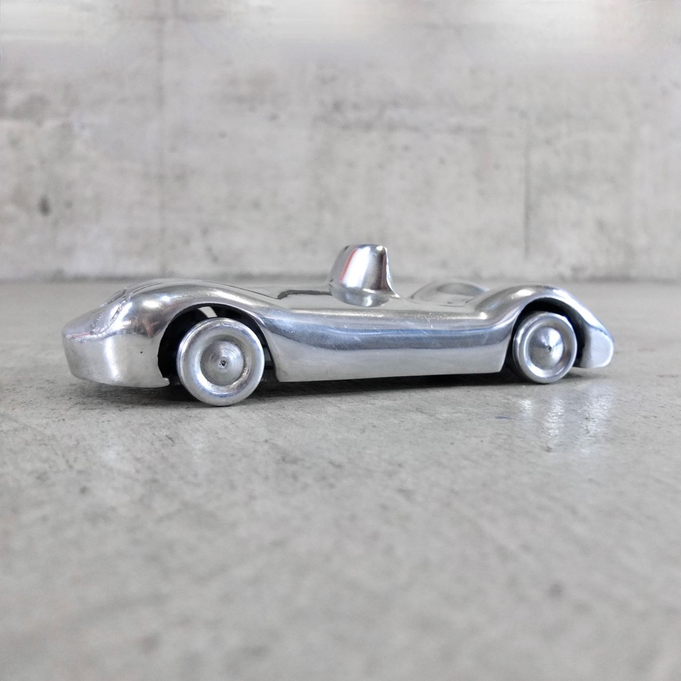 Modellini d'auto: Art Deco Auto aus Aluminium – Usato da Basel venduto da Brocki-auf-dem-Wolf 3