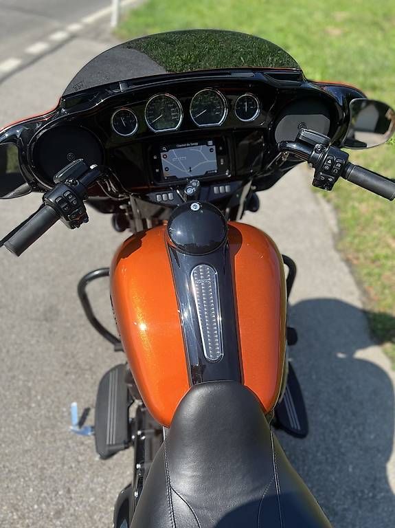 Harley-Davidson Chopper: Harley street glide special 114 – Usato da Les Monts de Corsier venduto da fra_w7qf 1