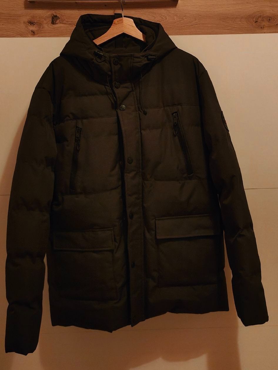 Jacken: Neuwertige Threadbare Winterjacke – Neu (gemäss Beschreibung) aus Grüt (Gossau ZH) von SonyD 2
