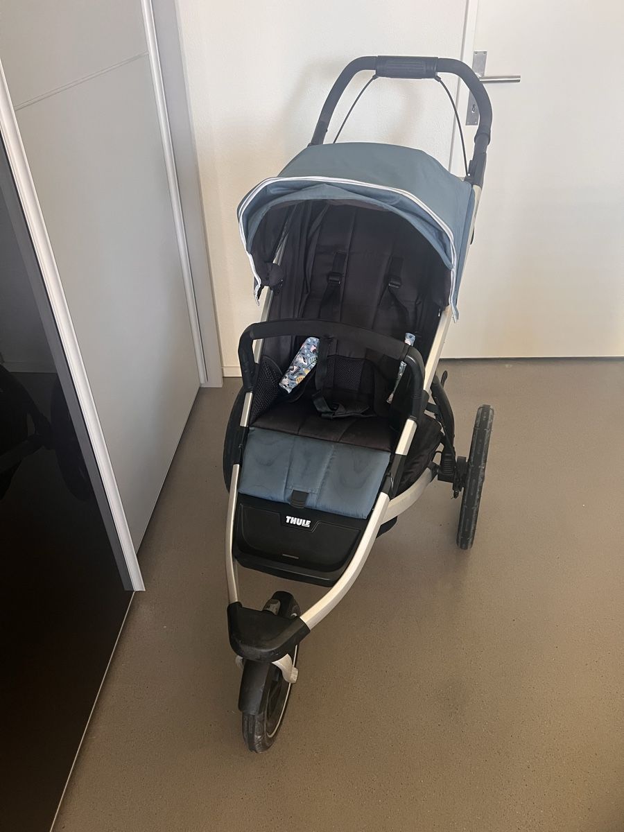 Thule Carrozzine: Thule Urban Glide 2 – Usato da Luzern venduto da rad_j7rk 1
