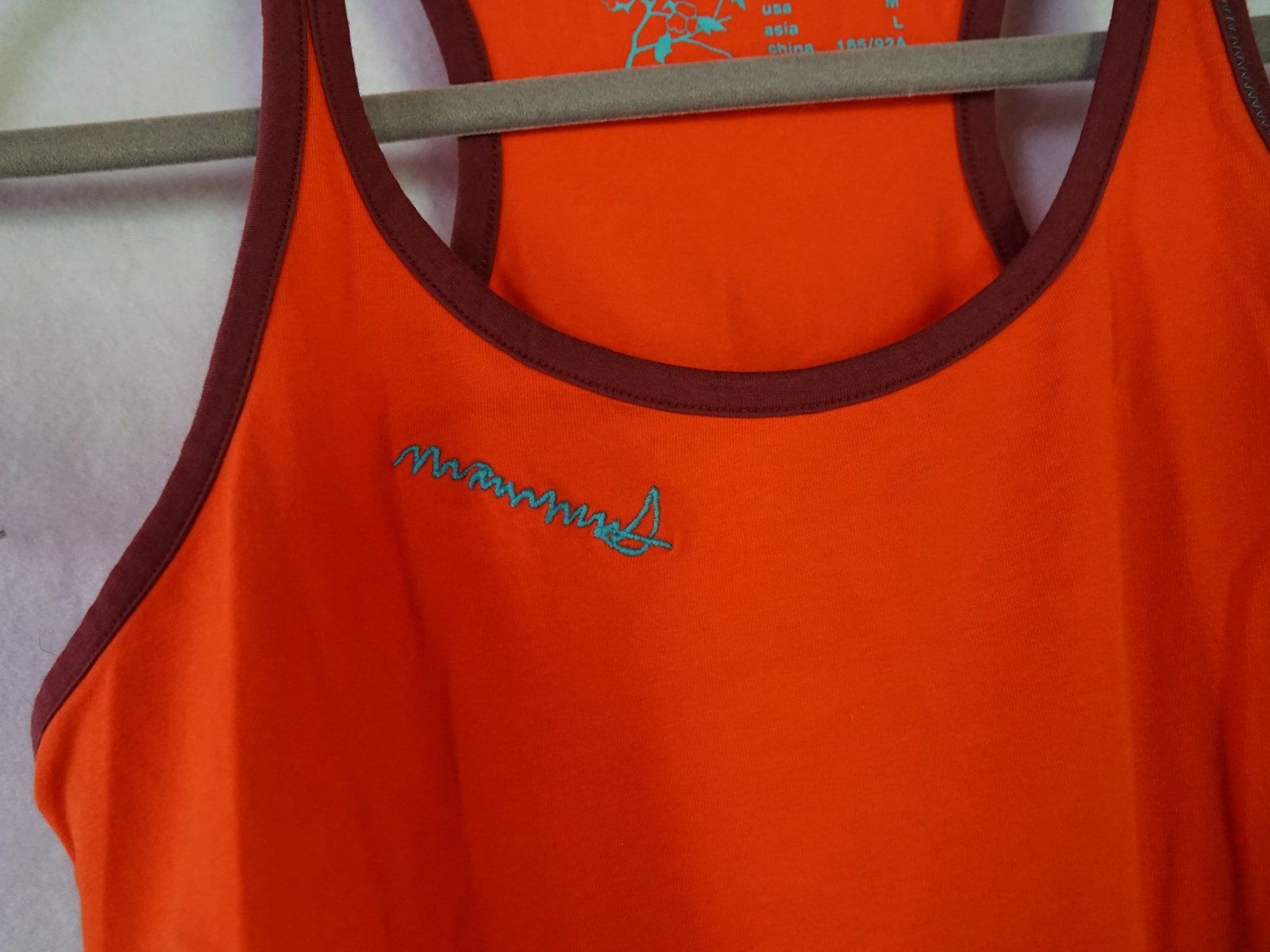 Mammut Top: MAMMUT - Top Super Trop Chou ! Taille M – Usato da Haute-Nendaz venduto da EmptyCloset