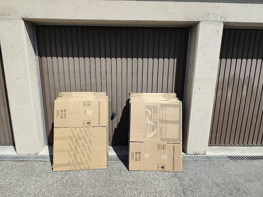 Kartons: Cartons déménagement  – Gebraucht aus Boudry von Yann_Neuch