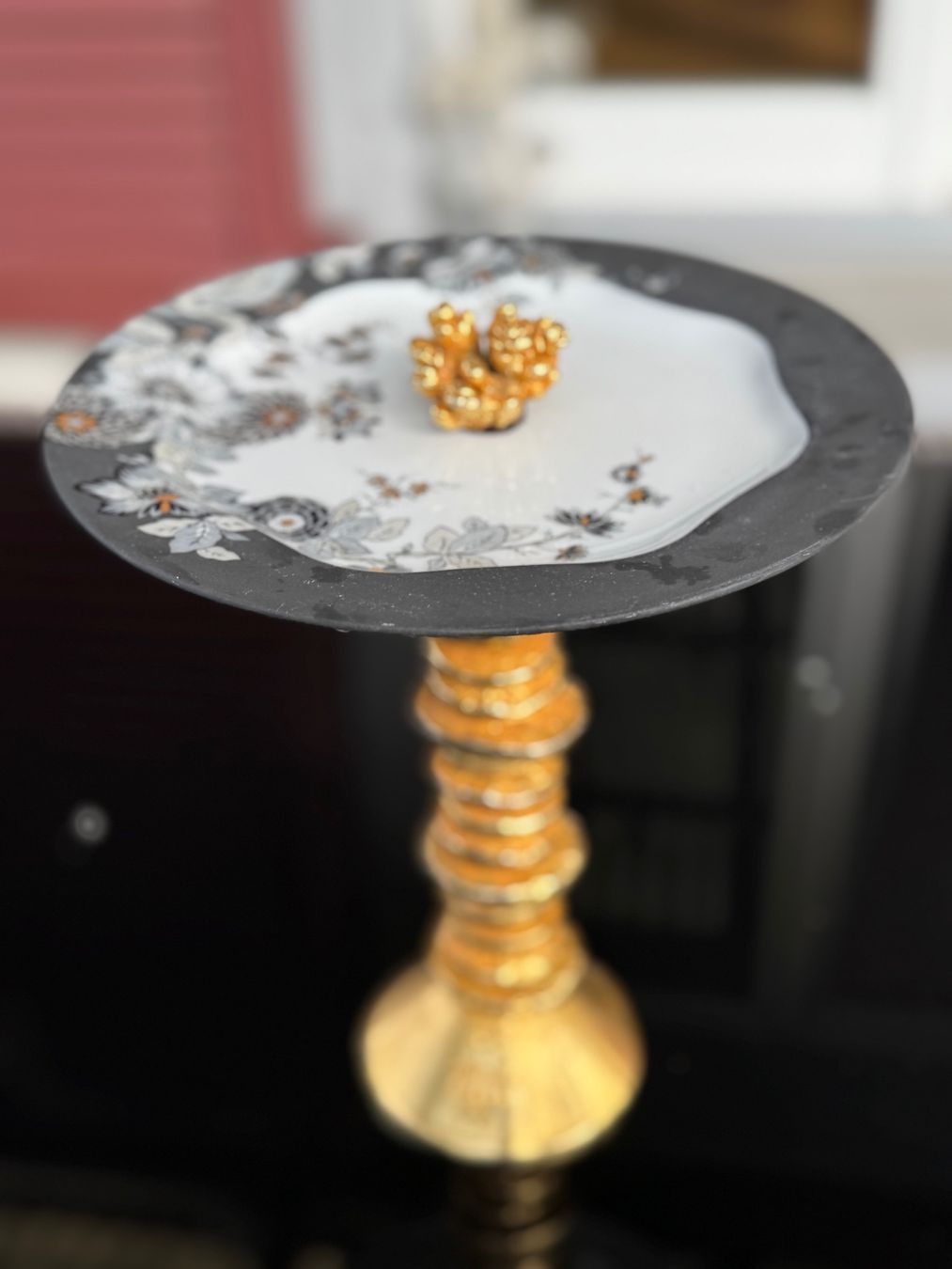 Tutte le decorazioni: Schale, Etagère, handbemalt, Bronze Paris – Usato da Burgdorf venduto da Tanthony
