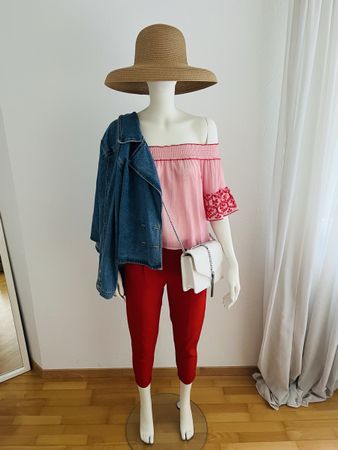 Chemisier rayé et pantalon rouge -  taille S