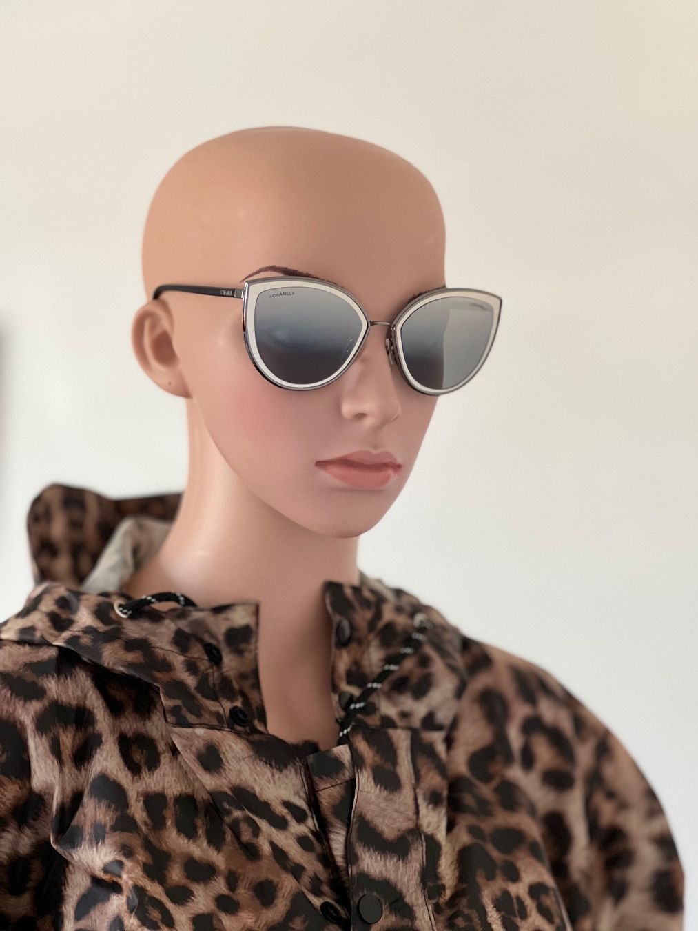 Chanel Occhiali & Lenti: CHANEL Sonnenbrille, silber, NEU – Nuovo (secondo la descrizione) da Bergdietikon venduto da pinkerton13 3