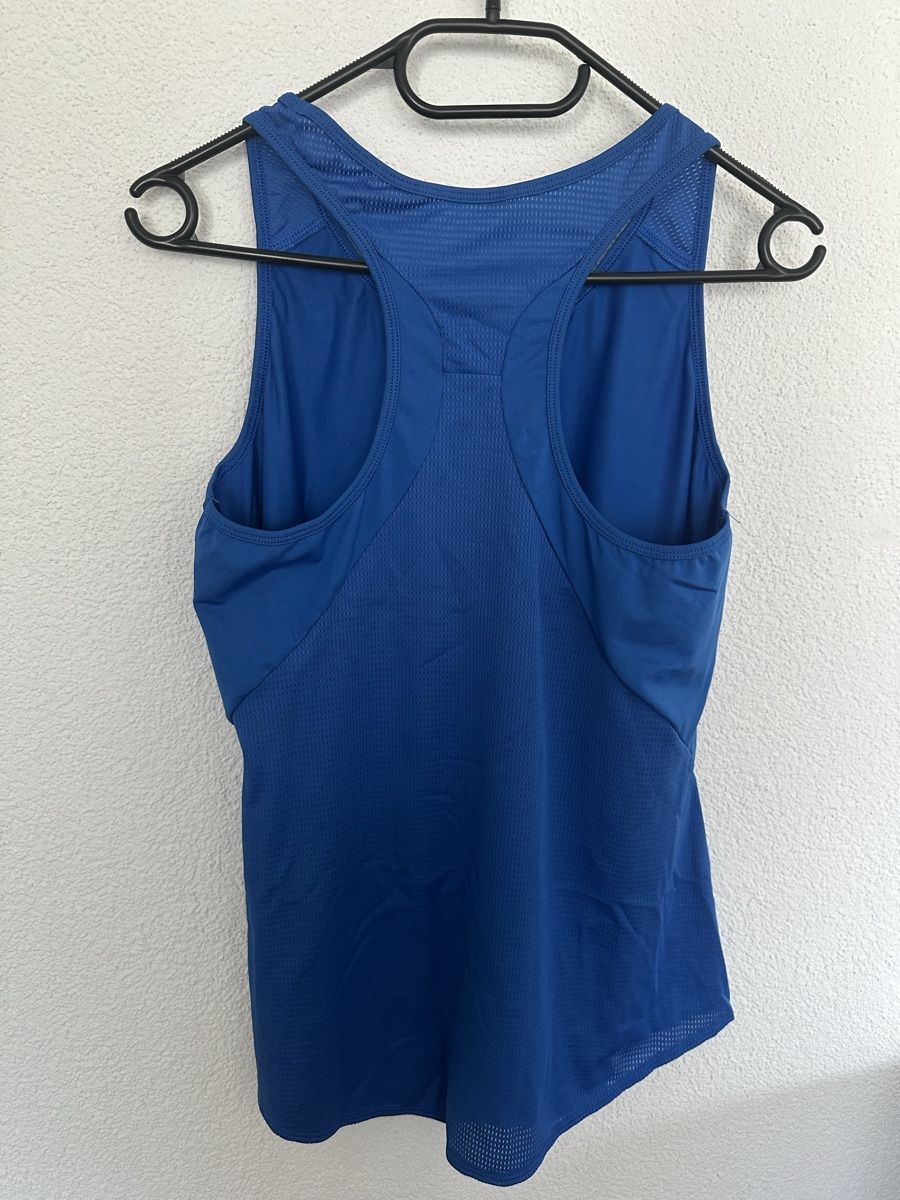 Tops: Blaues Sporttop Grösse M – Neu (gemäss Beschreibung) aus Glattbrugg von SMusic98 1