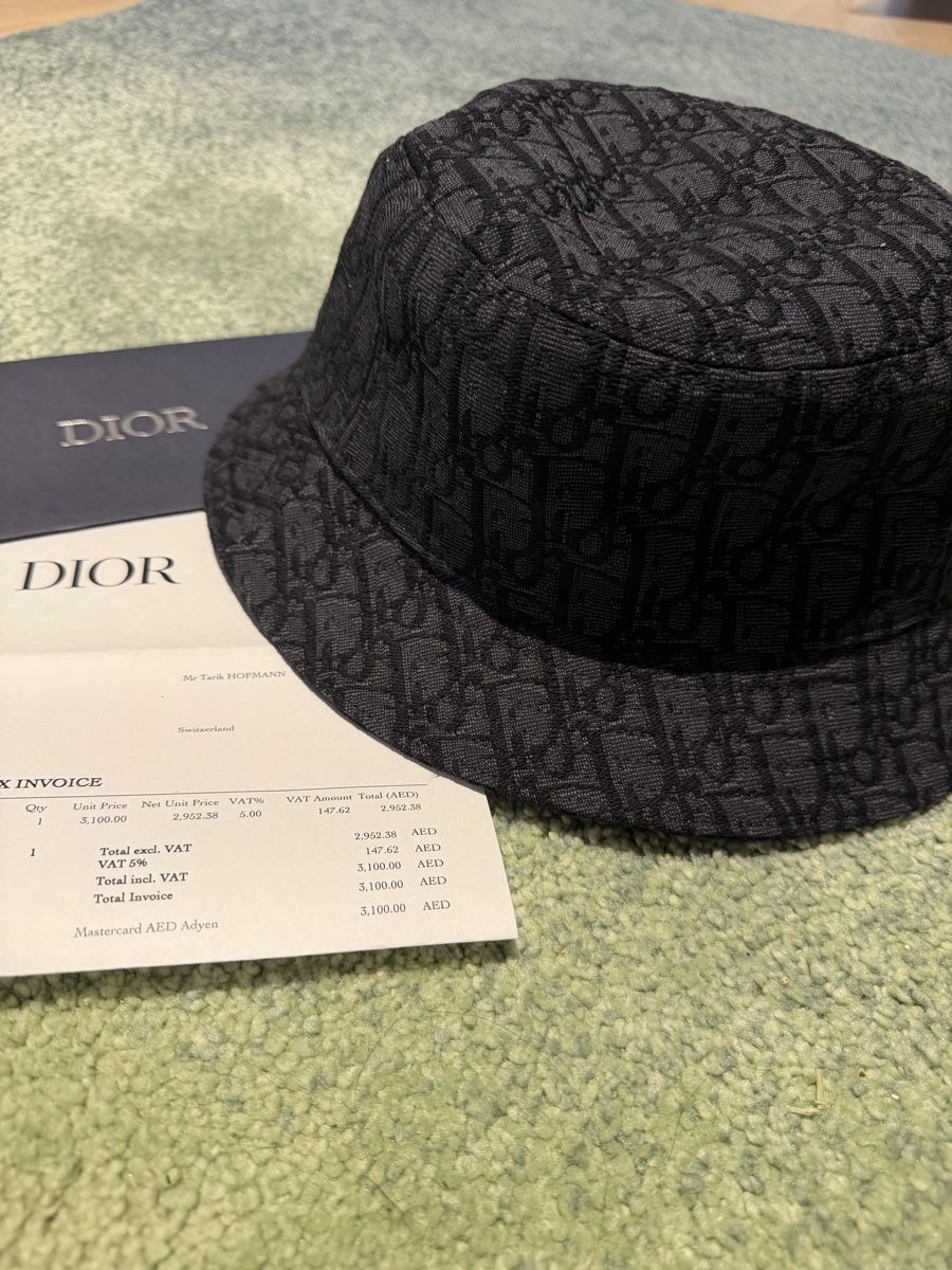 Dior Copricapi, berretti & cappellini: DIOR OBLIQUE BUCKET HAT ORIGINAL – Nuovo (secondo la descrizione) da Hinwil venduto da CozyBree
