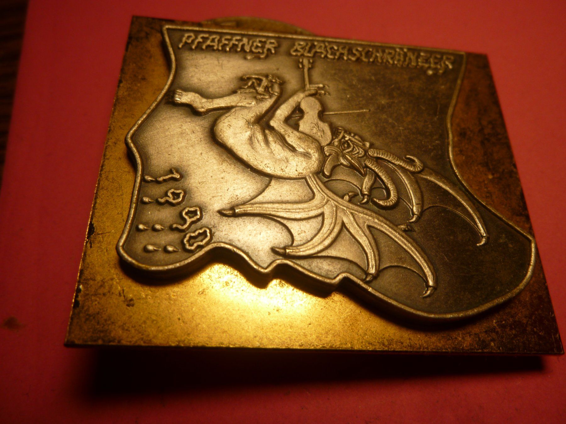 Placchette & Badge: PFAFFNER BLÄCHSCHRÄNZER 1990 GOLD – Usato da Ried (Muotathal) venduto da Mandarin02