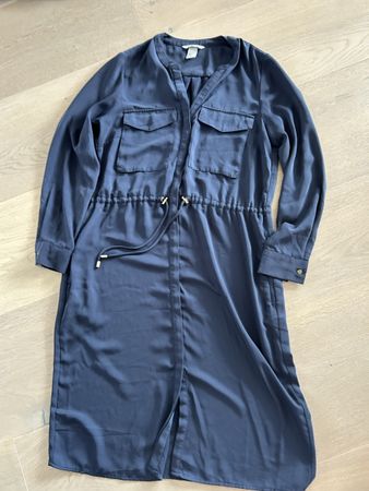 Kleid langarm H&M Gr. 40 blau