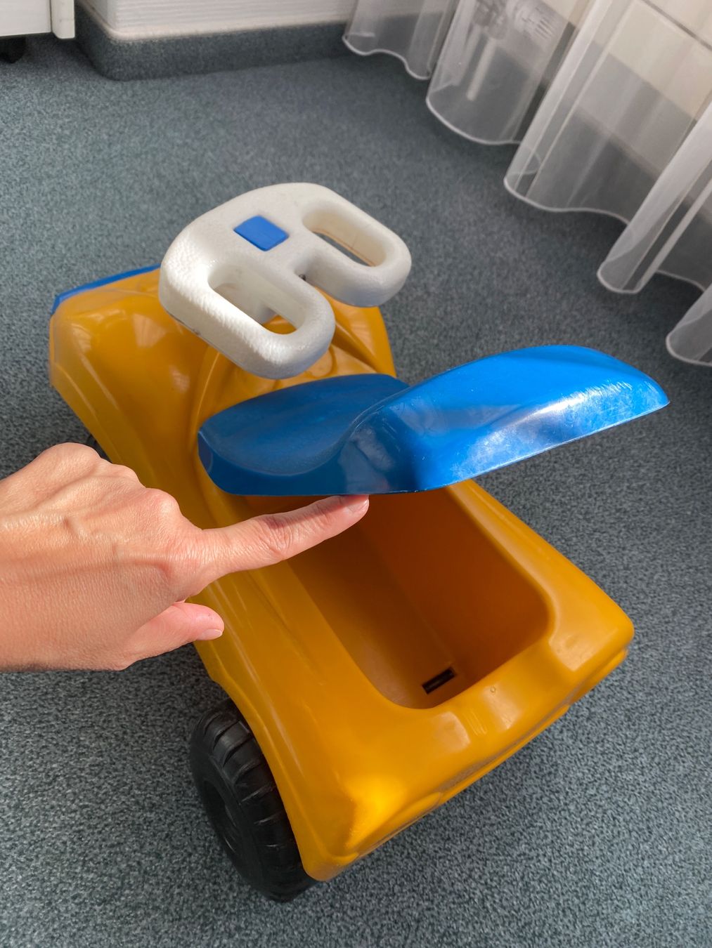 Veicoli per bambini: Rutschauto – Usato da Schwarzenbach SG venduto da roto06 2