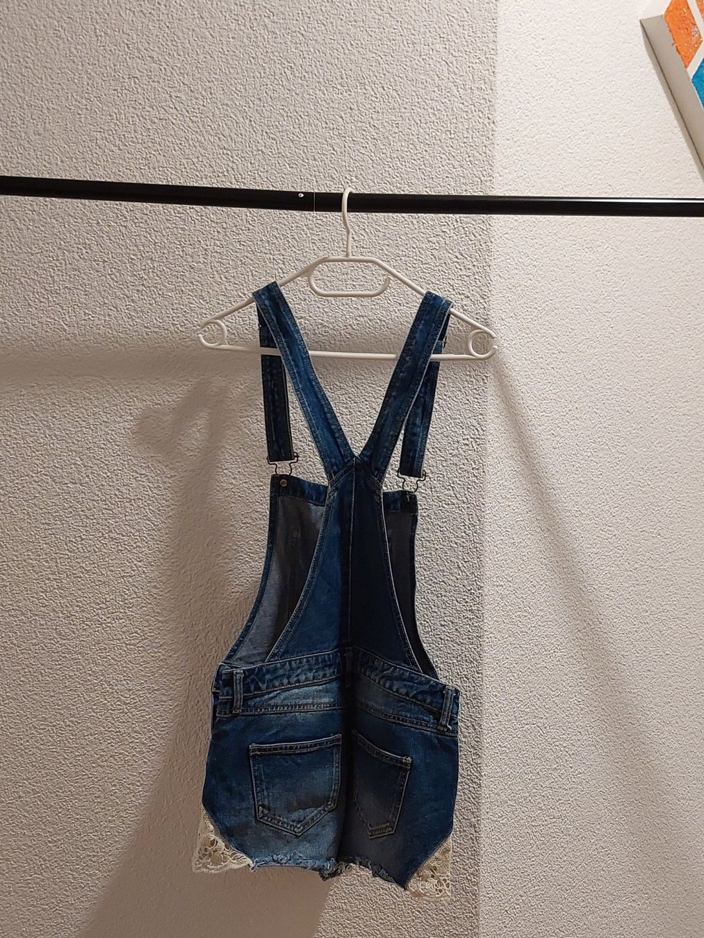 Pantaloni: Kurze Latzhose – Usato da Gunzwil venduto da 11G11 1