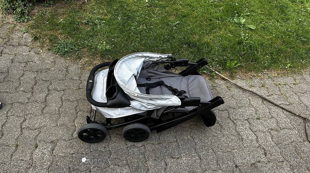 Poussette: Kinderwagen – D'occasion à Greifensee par l0we91 1