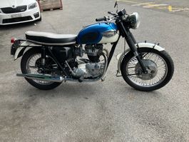 Triumph Trophy 650