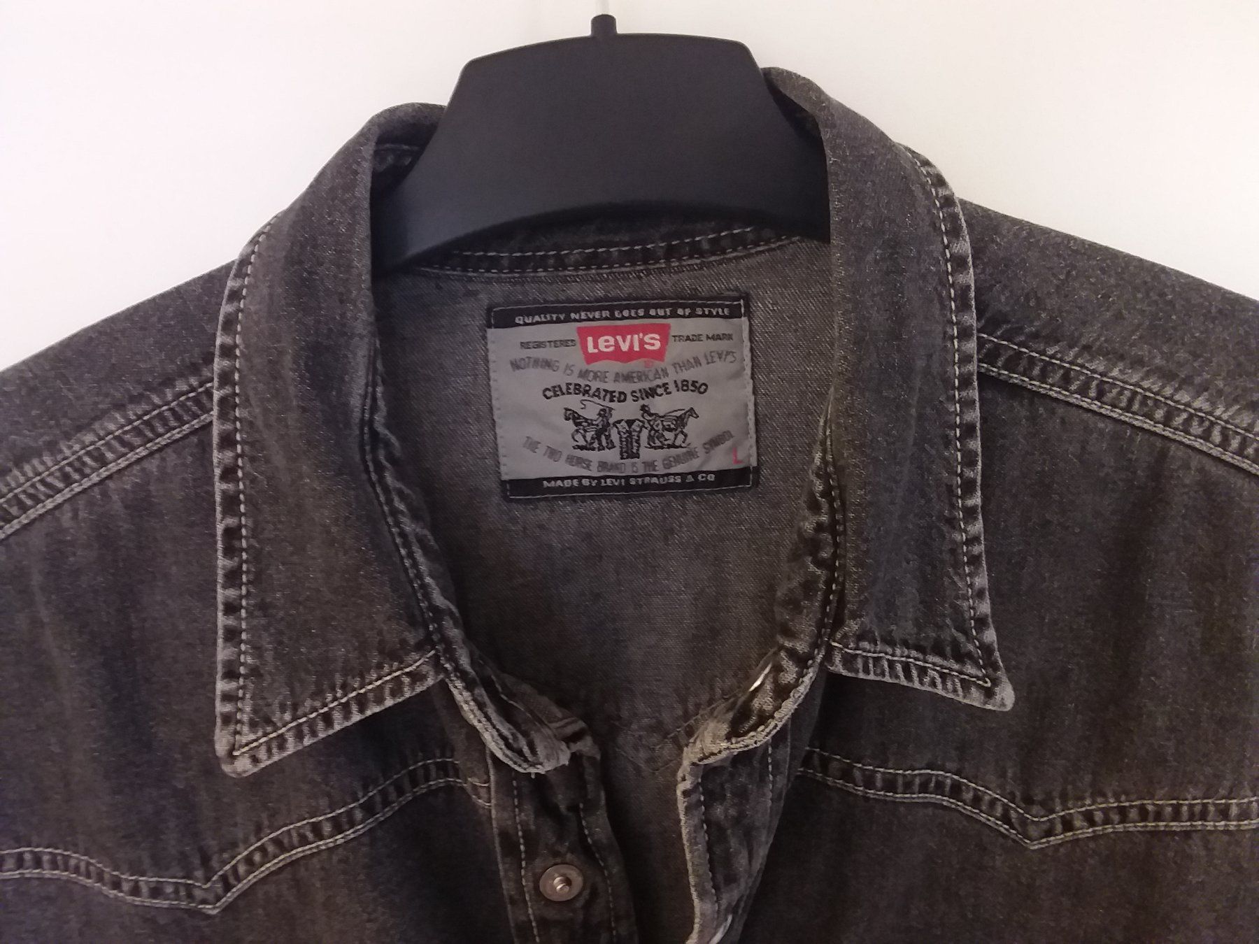 Levi's Hemden: LEVIS Jeans Hemd, Gr L, d'grau – Gebraucht aus Uitikon Waldegg von Risibisi7 1