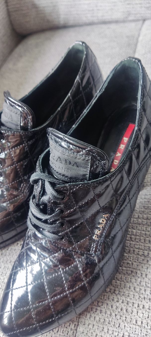 Prada Scarpe da donna: Prada Patent Leather Quilted Heels, Black, 39 – Usato da Zürich venduto da alu_dzr7 7