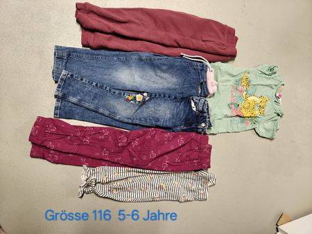 Mädchen Kleiderpaket, Grösse 116, Top Zustand, 5 Teile