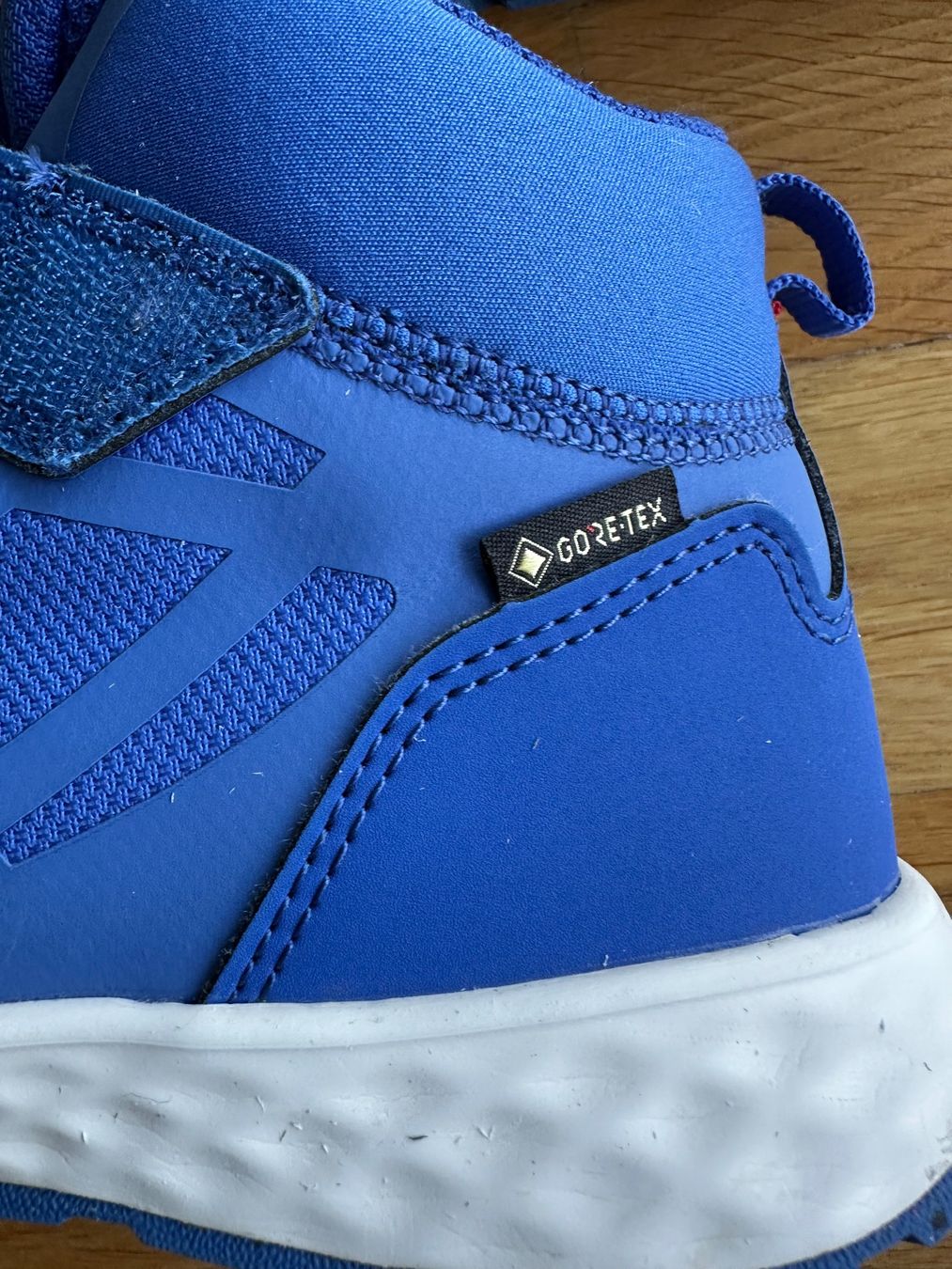 Viking Scarpe per ragazzi: VIKING Sneaker Boot 35 Blue Goretex – Usato da Montagnola venduto da eva_gm6j 4