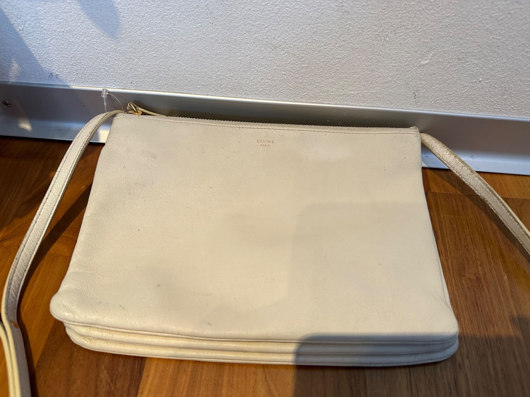 Celine Borse da donna: Celine Trio Tasche Weiss – Usato da Hittnau venduto da LuxAndMore 1